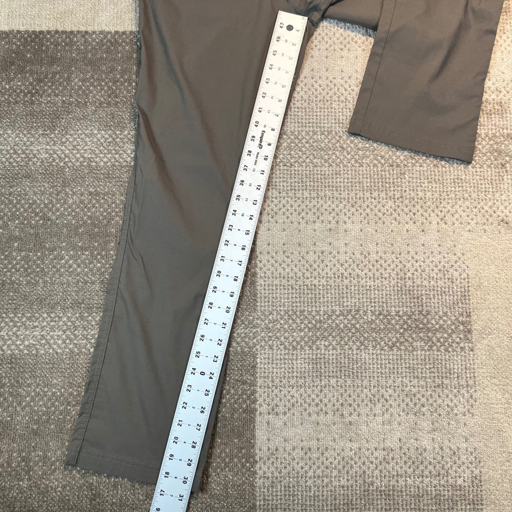 Wrangler Mens Performance Hiking Pants Gray 30x30 NW740SB Nylon Spandex Stretch - Picture 6 of 8